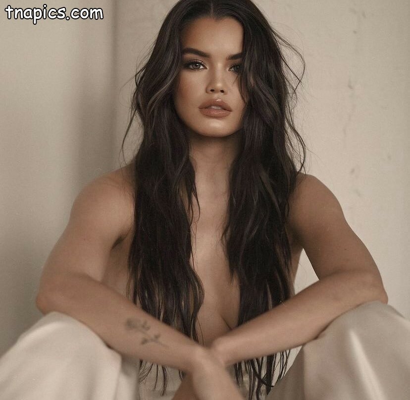 Paris Berelc Nude And Hot 27