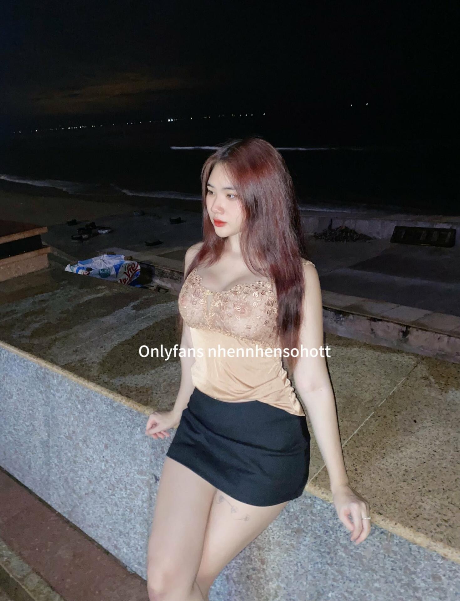 Thanh Nhen / nhennhensohott Nude OnlyFans Leaks 8