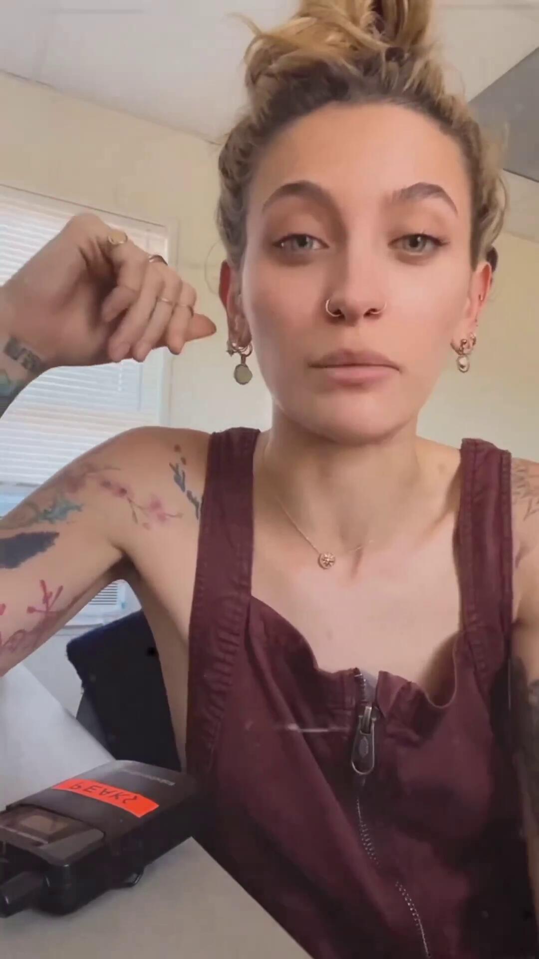 Paris Jackson / g0atgirl Nude OnlyFans Leaks 3